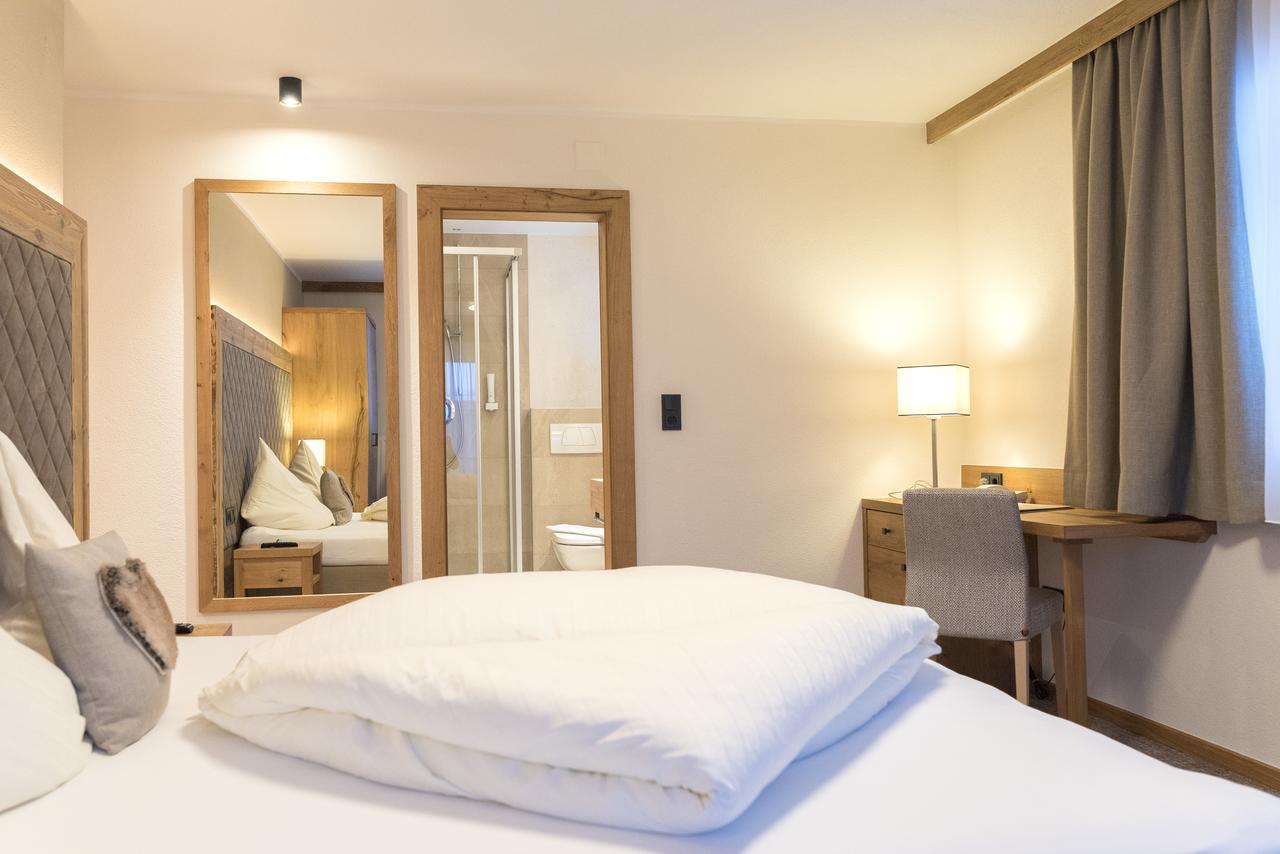 Der Berghof Hotel อัลพ์บาค ภายนอก รูปภาพ